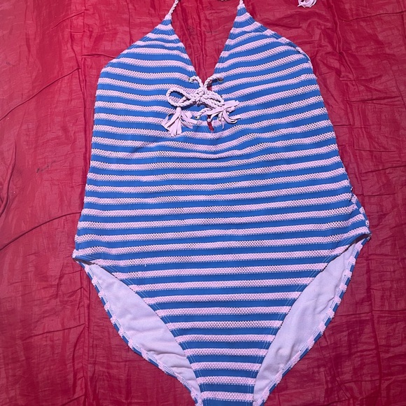 ONE PIECE SWIMSUIT - Picture 3 of 7
